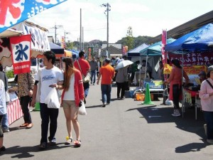 第６５回「よってみんしゃい！軽トラ市多久」 @ あいぱれっと駐車場 | 多久市 | 佐賀県 | 日本